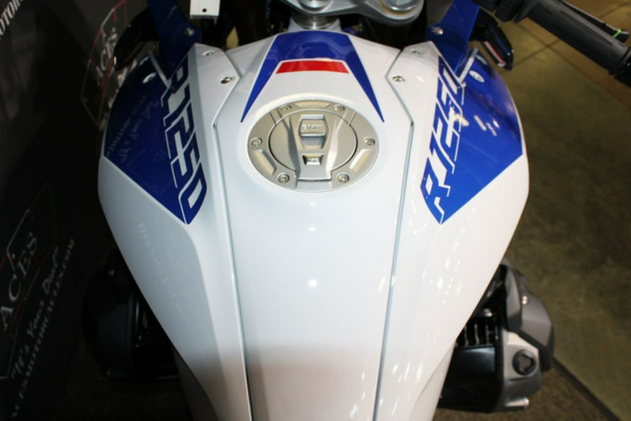 2024 BMW R 1250 RS