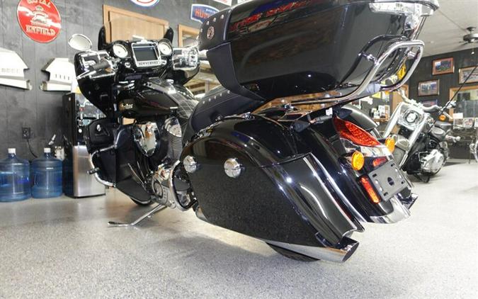 2018 Indian Roadmaster Thunder Black