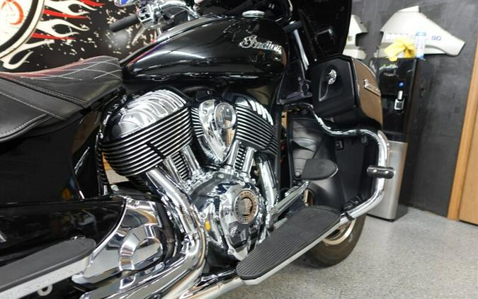 2018 Indian Roadmaster Thunder Black