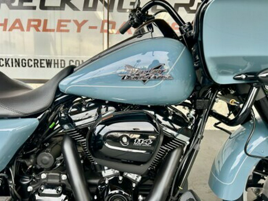 FLTRT 2024 Road Glide 3