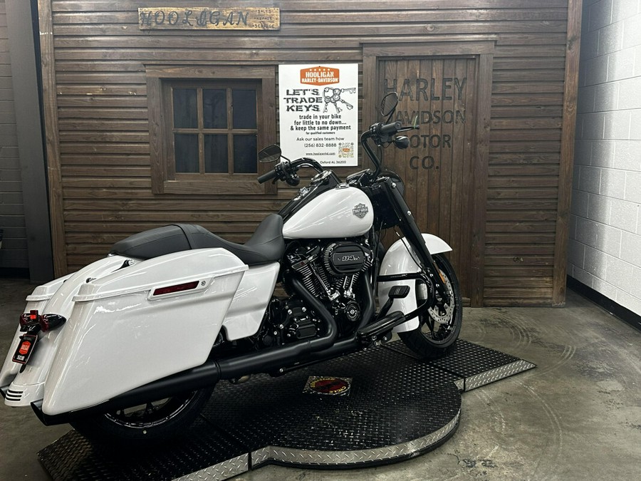 2024 Harley-Davidson Road King Special WHITE ONYX PRL