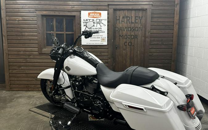 2024 Harley-Davidson Road King Special WHITE ONYX PRL