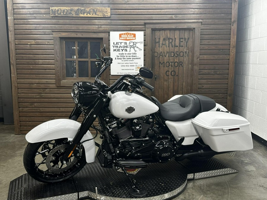 2024 Harley-Davidson Road King Special WHITE ONYX PRL