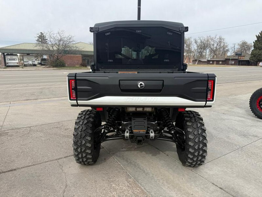 2026 Can-Am® Defender MAX Limited HD11