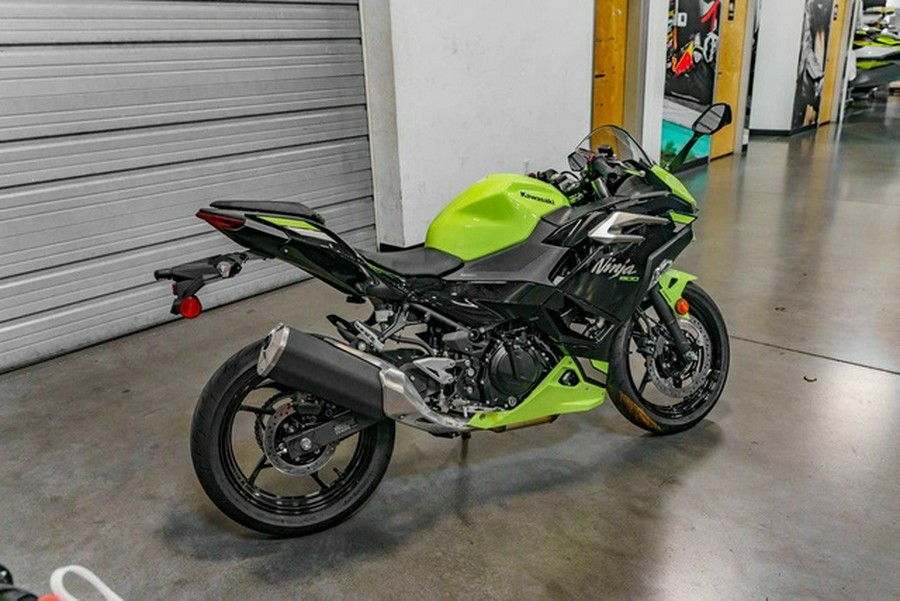 2026 Kawasaki Ninja 500 ABS Metallic Yellowish Green/Ebony SE ABS