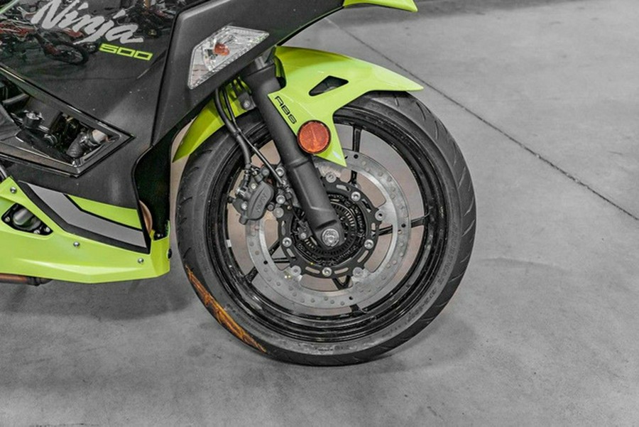 2026 Kawasaki Ninja 500 ABS Metallic Yellowish Green/Ebony SE ABS