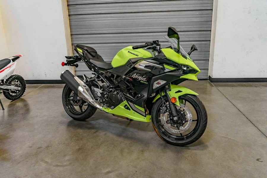 2026 Kawasaki Ninja 500 ABS Metallic Yellowish Green/Ebony SE ABS