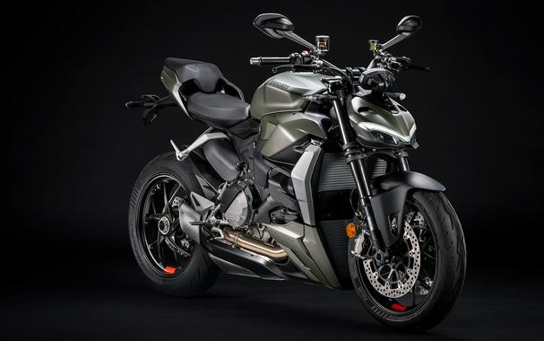 2023 Ducati Streetfighter V2