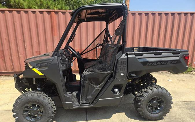 2025 Polaris Ranger XP 1000 Premium