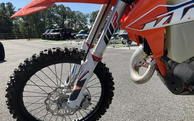 2022 KTM 125 XC