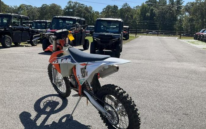 2022 KTM 125 XC