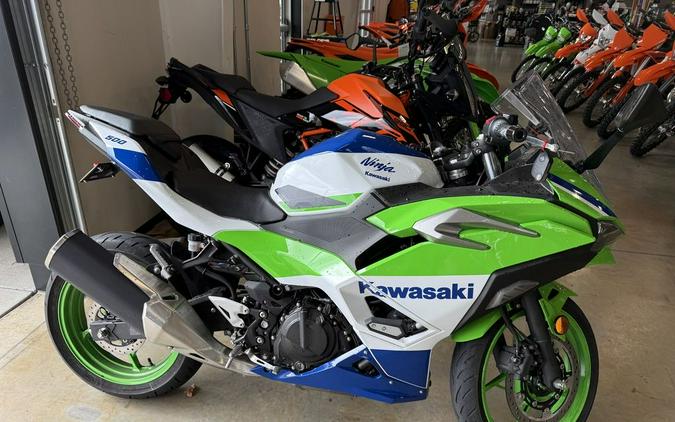 2024 Kawasaki Ninja® 500 SE 40th Anniversary Edition ABS