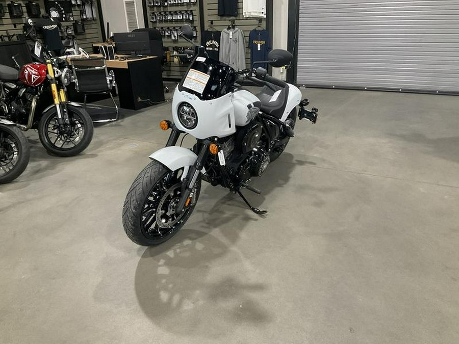 2025 Indian Motorcycle® Sport Chief Ghost White Metallic Smoke