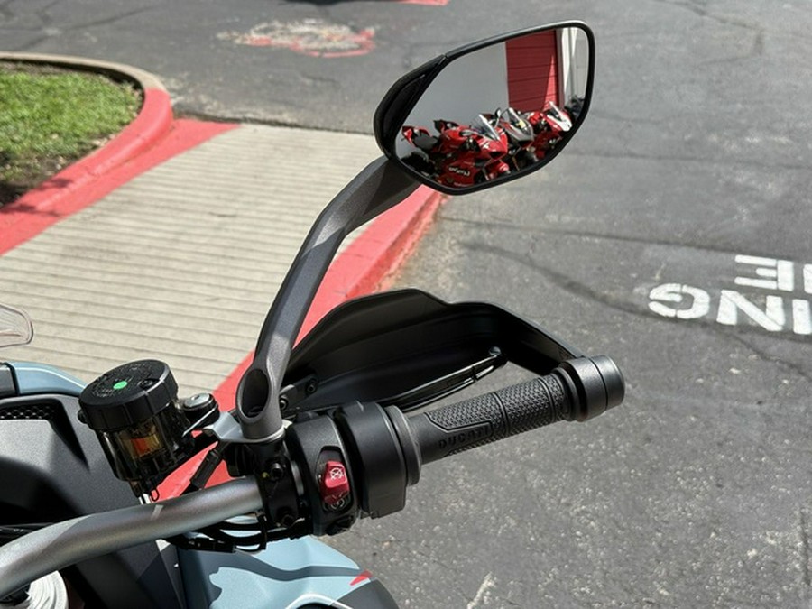 2026 Ducati Multistrada V4 Rally Adventure Travel&Radar Jade Green