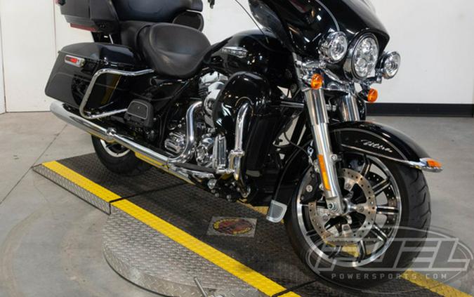 2015 Harley-Davidson FLHTCU - Electra Glide Ultra Classic