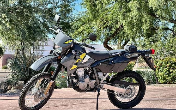 2021 Suzuki DR-Z400SM MC Commute Review Photo Gallery