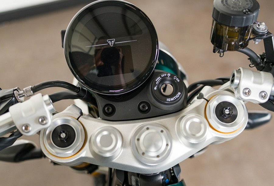 2027 Triumph Speed Twin 1200 Cafe Racer
