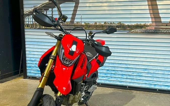 2025 Ducati Hypermotard 698 Mono Ducati Red