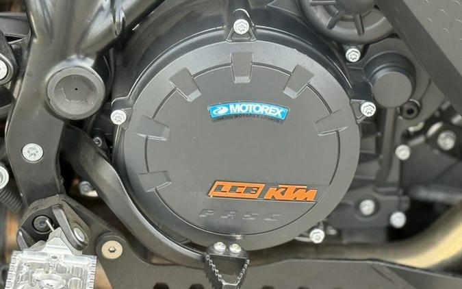 2022 KTM Super Adventure 1290 S