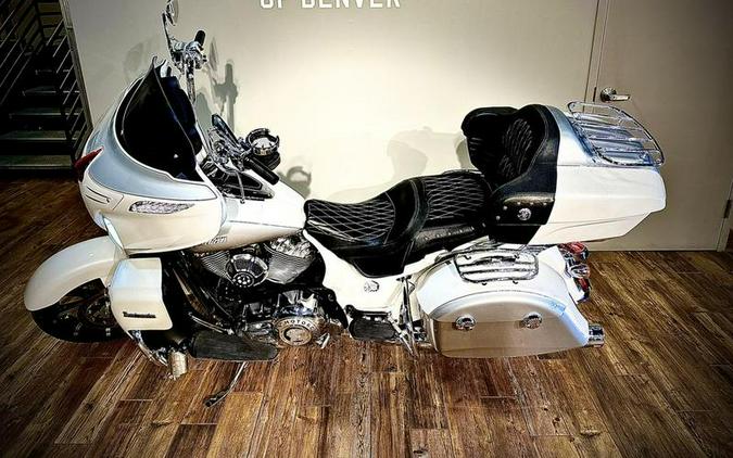 2018 Indian Motorcycle® Roadmaster® ABS Pearl White over Star Silver