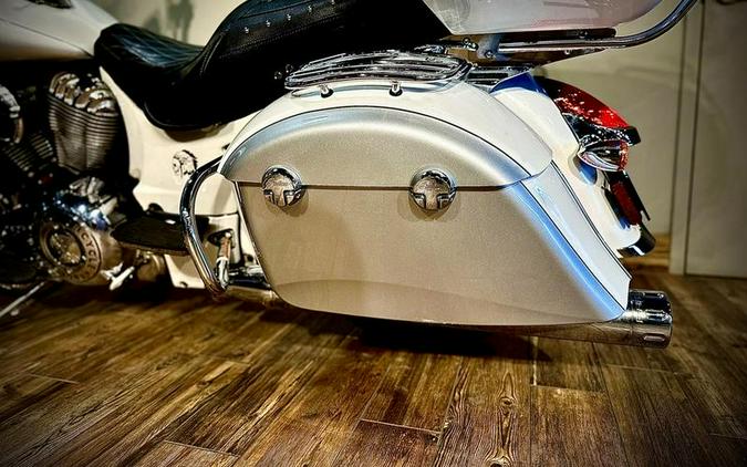 2018 Indian Motorcycle® Roadmaster® ABS Pearl White over Star Silver