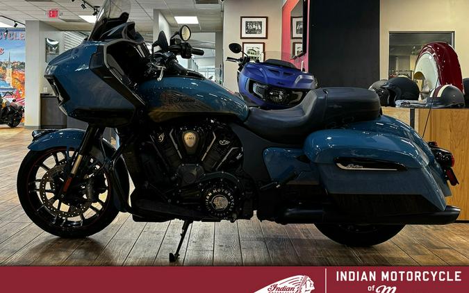 2023 Indian Motorcycle® Challenger Dark Horse®