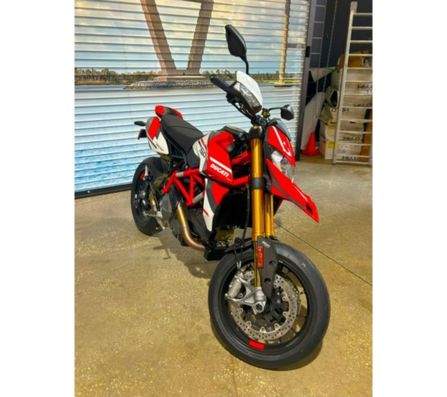 2025 Ducati Hypermotard 950 SP Special Livery