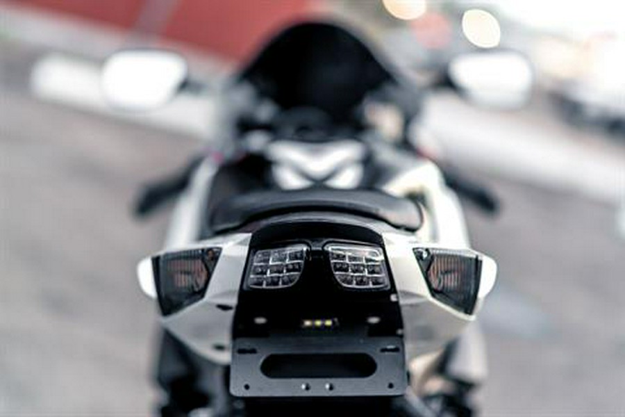 2016 Suzuki GSX-R750