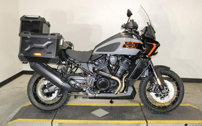 2026 Harley-Davidson® RA1250L - Pan America® 1250 Limited