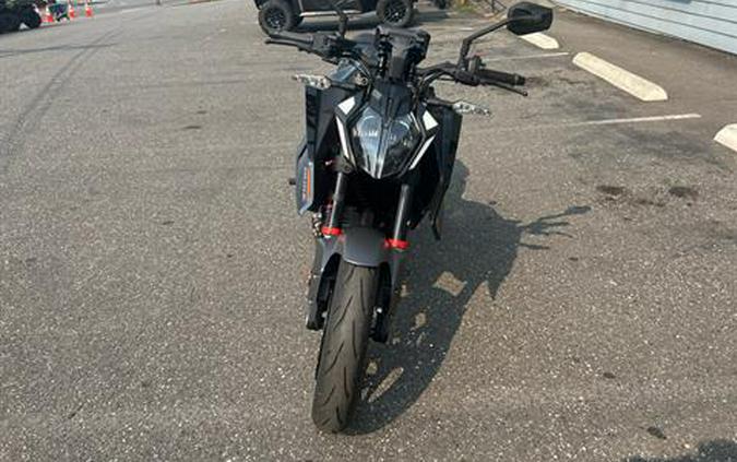 2026 KTM 390 Duke