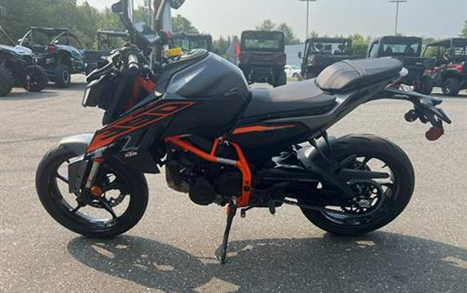 2026 KTM 390 Duke