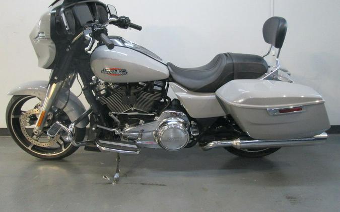 2024 Harley-Davidson® FLHX - Street Glide®
