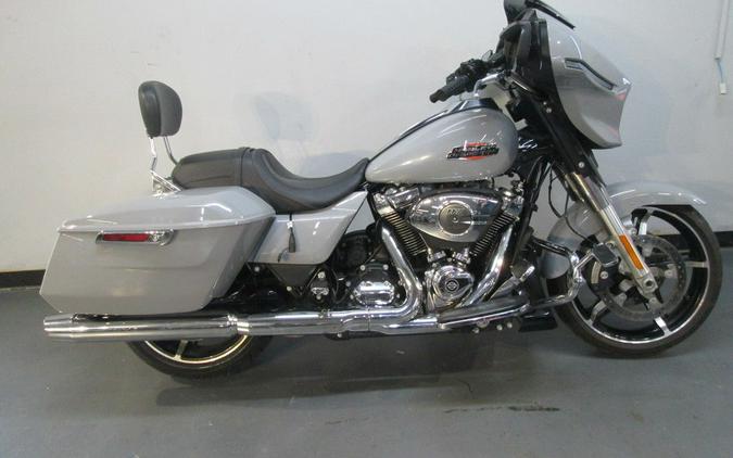 2024 Harley-Davidson® FLHX - Street Glide®