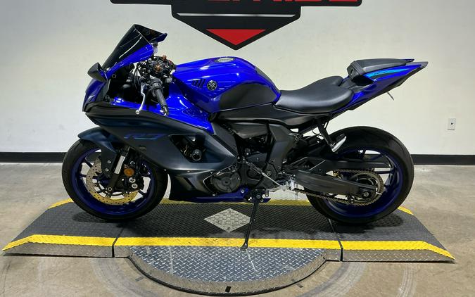 2023 Yamaha YZF-R7