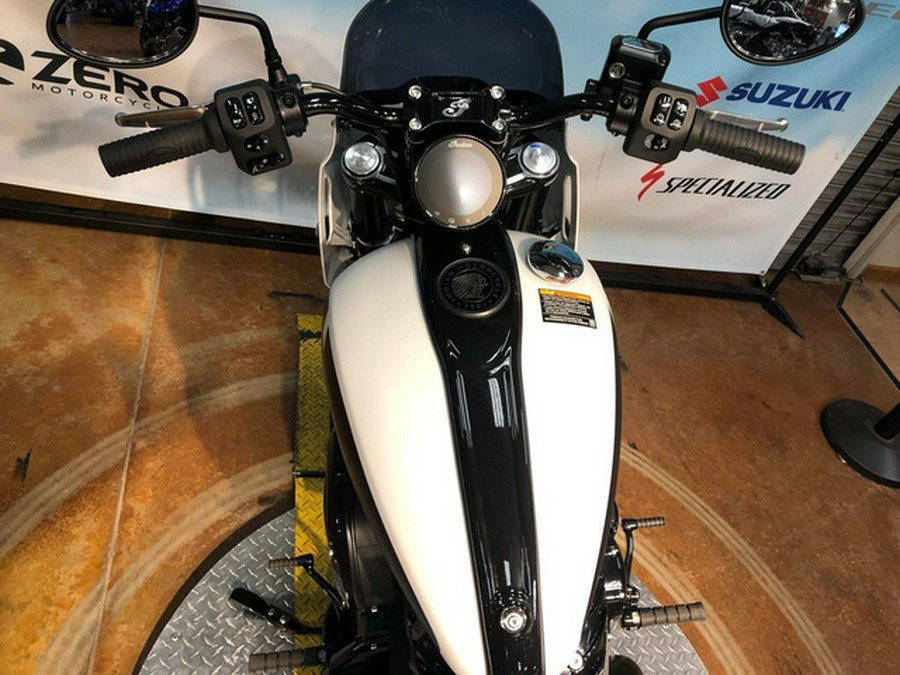 2024 Indian Sport Chief Ghost White Metallic Smoke