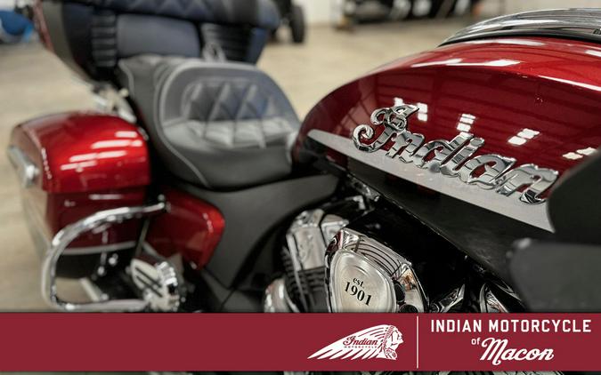 2023 Indian Motorcycle® Pursuit Limited with Premium Package