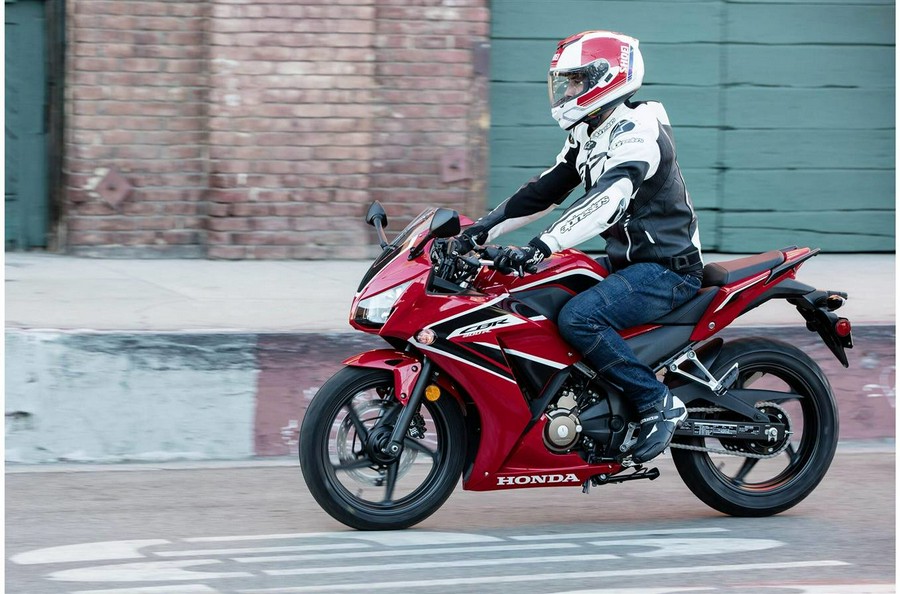 2021 Honda CBR300R ABS