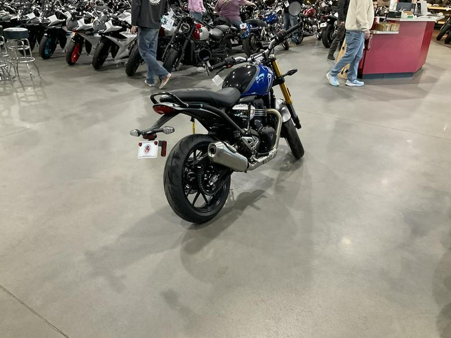 2025 Triumph Speed 400 Caspian Blue / Storm Grey
