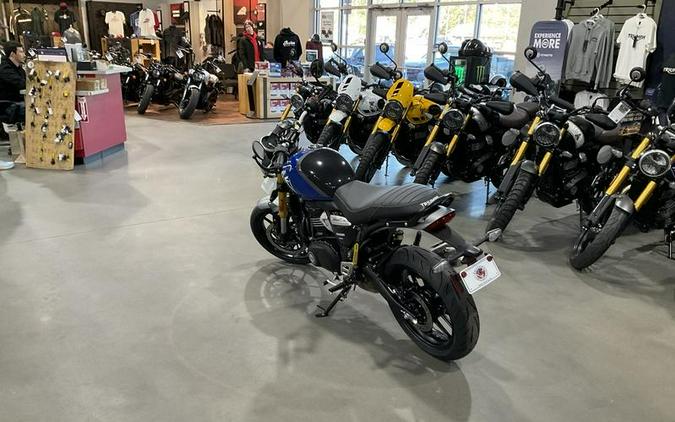 2025 Triumph Speed 400 Caspian Blue / Storm Grey