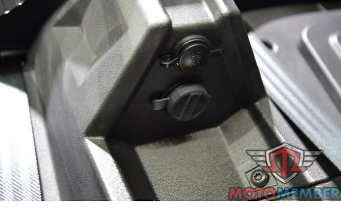 2025 Slingshot S AutoDrive