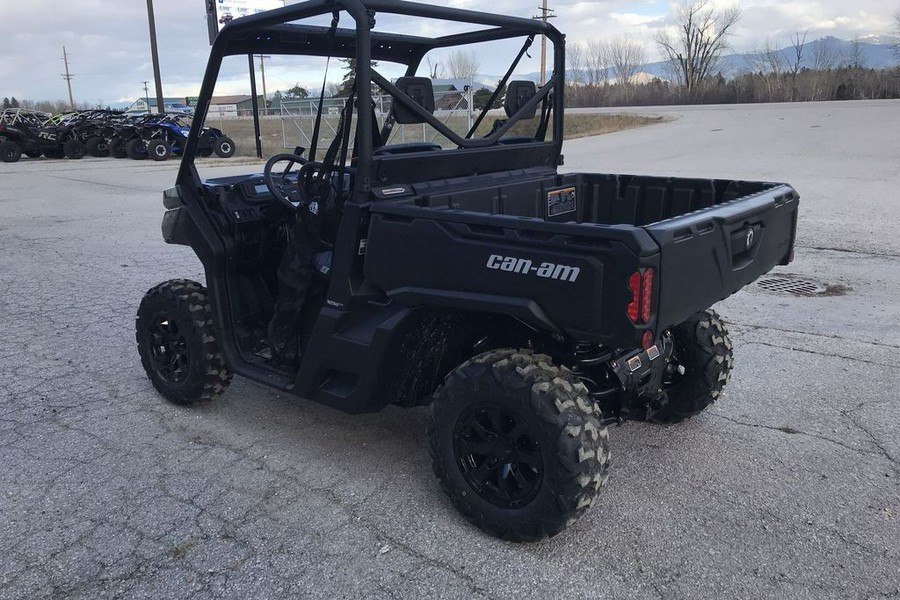 2024 Can-Am® Defender DPS HD9 Tundra Green