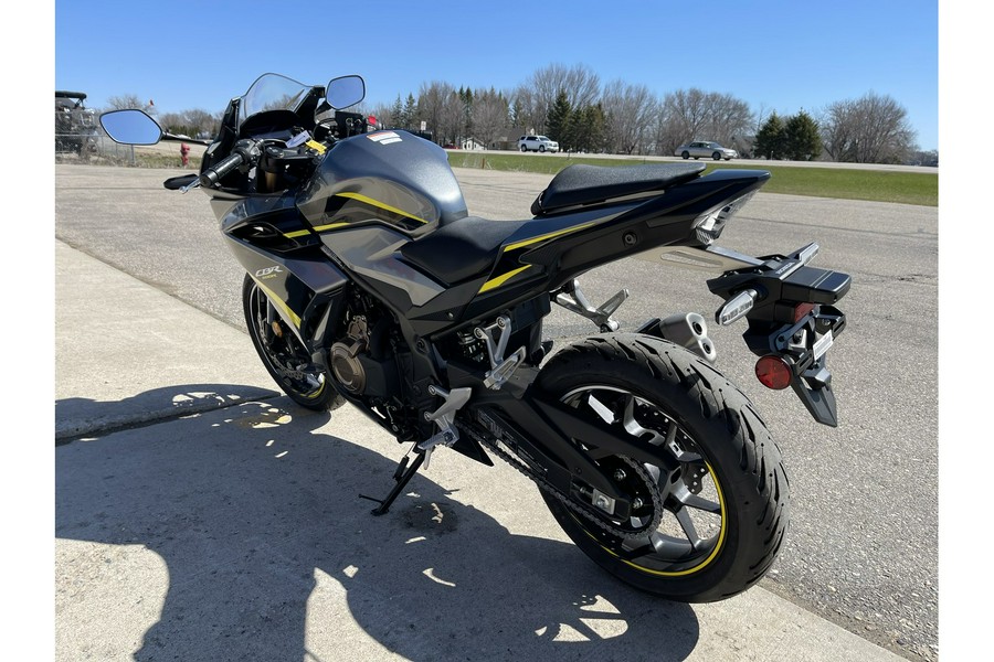 2023 Honda CBR500R ABS