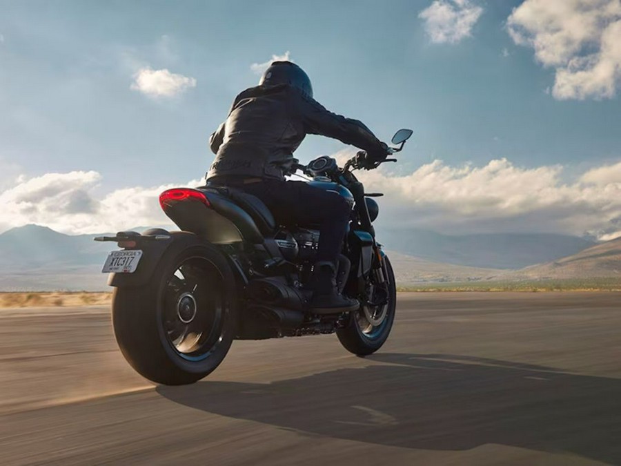 2025 Triumph Rocket 3 Storm R