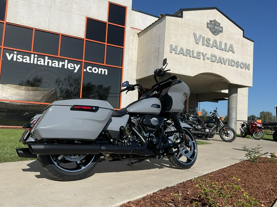 FLTRX 2026 Road Glide®