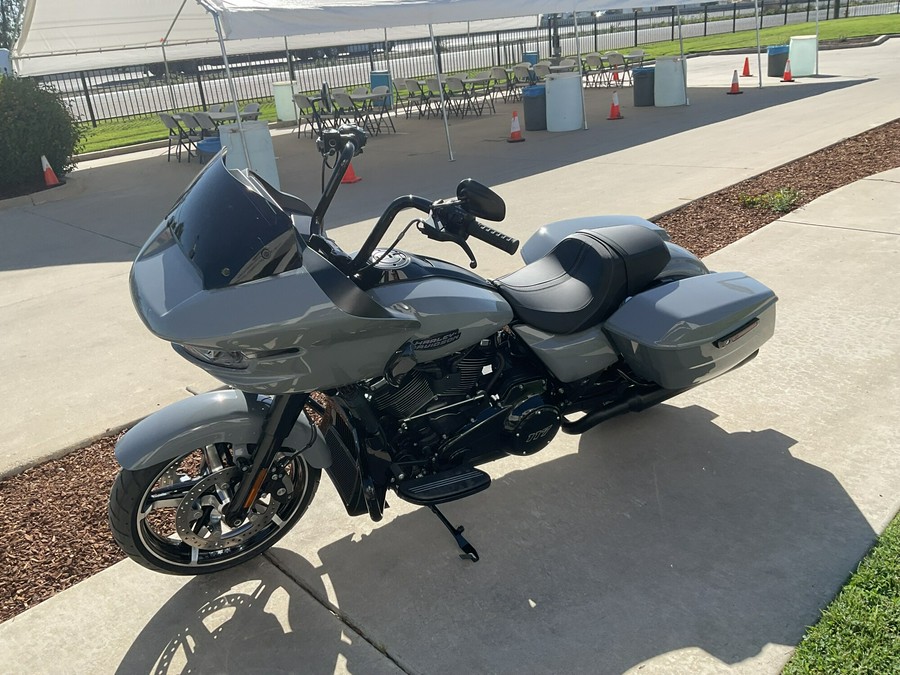 FLTRX 2026 Road Glide®