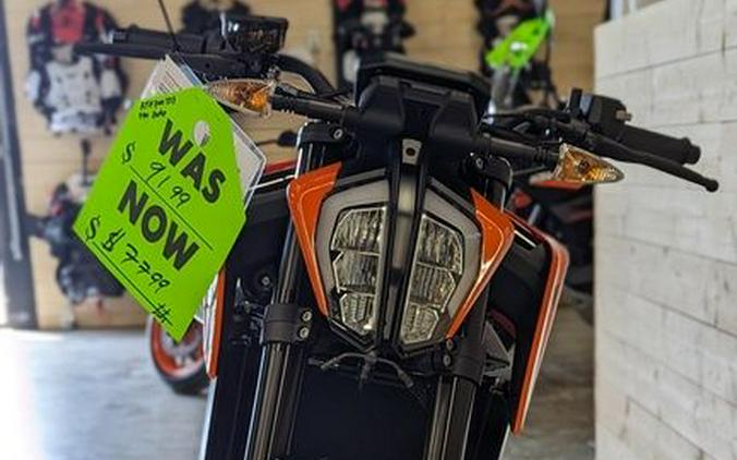 2023 KTM 790 Duke