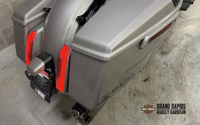2023 Harley-Davidson® FLHXSE - CVO™ Street Glide®