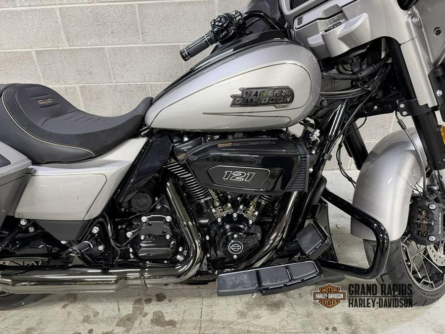 2023 Harley-Davidson® FLHXSE - CVO™ Street Glide®