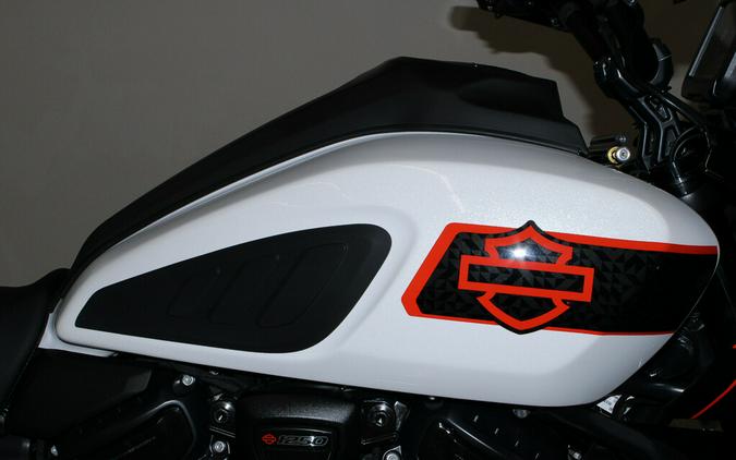 New 2026 Harley-Davidson Pan America 1250 Limited Adventure Touring RA1250L Motorcycle For Sale In Miami, Florida