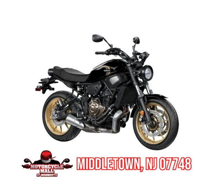 2024 Yamaha XSR700